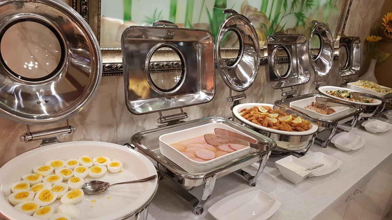 Symphony Hotel Suwon Bagian luar foto
