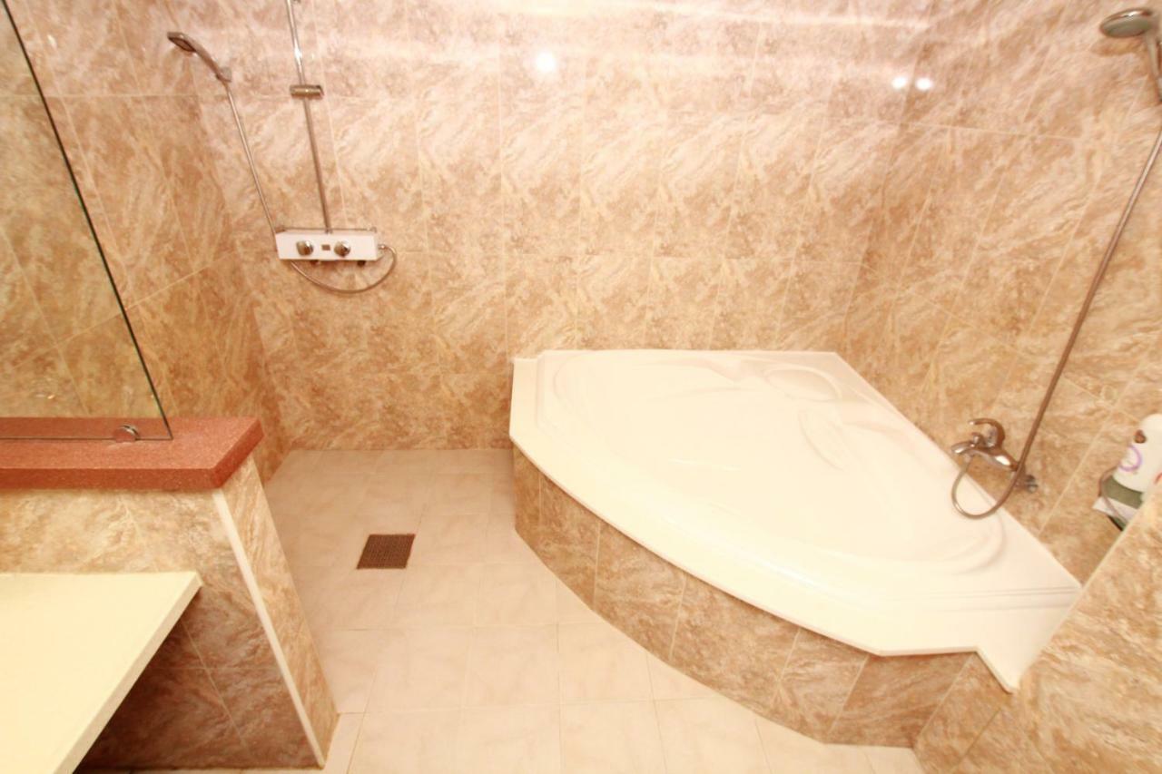 Symphony Hotel Suwon Bagian luar foto